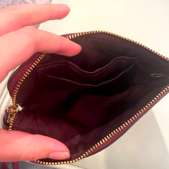 Coach wristlet - Picture 3 of 3